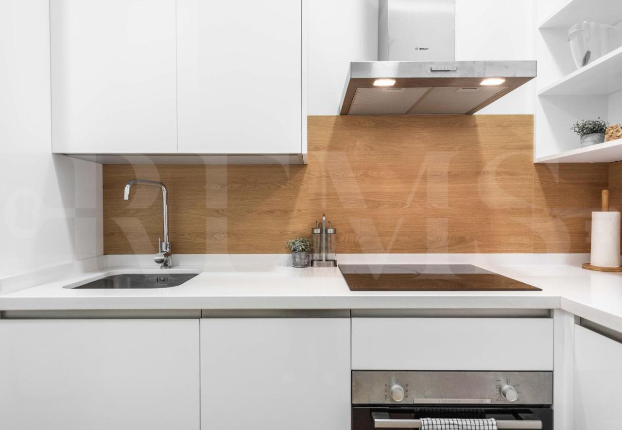 Dreamy Mediterranean Apartment With Parking - Center By Rems مالقة المظهر الخارجي الصورة